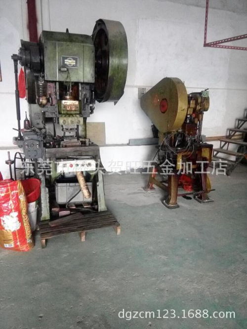 東莞橋頭迪賀五金制品廠 專業承接各行各業五金配件沖壓定制